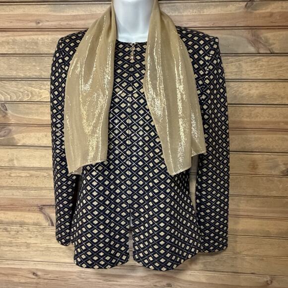 St. John Evening Black Gold Knit Jacket Zip Paillettes Rhinestone W/Scarf Sz 2 - Picture 7 of 15